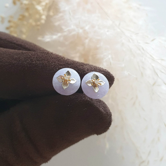 Translucent Lavender Jadeite 'Baby's Breath" Pierced Earrings (JAA000842)