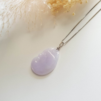 Translucent Sweet Lavender Jadeite "Ruyi" Pendant (JAB003411)