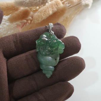 Highly Translucent Icy Green Jadeite "Conch of Wealth" Pendant (JAB005652)