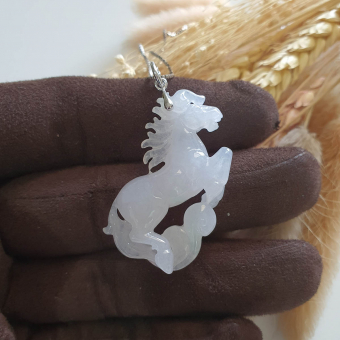 Good Translucency Icy White Jadeite "Galloping Horse" Pendant (JAB006020)