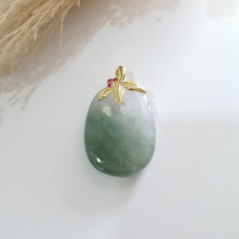 Good Translucency Icy with Green Jadeite "Flower Blossom" Pendant (JAB006403)