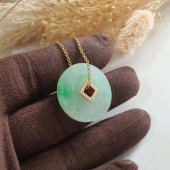 Translucent Icy with Brilliant Apple Green Jadeite "The Emperor Coin" Pendant (JAB006612)