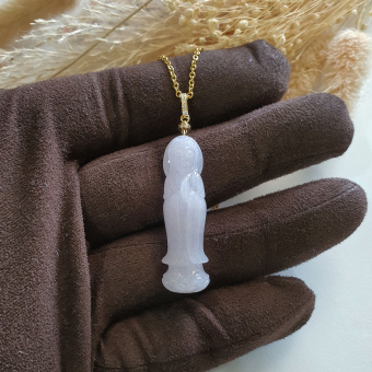 Translucent Lavender Jadeite "Goddess of Mercy" Pendant (JAB006968)