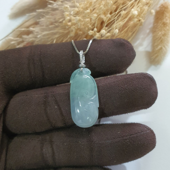 Good Translucency Icy Green Jadeite "Auspicious Ruyi" Pendant (JAB006986)
