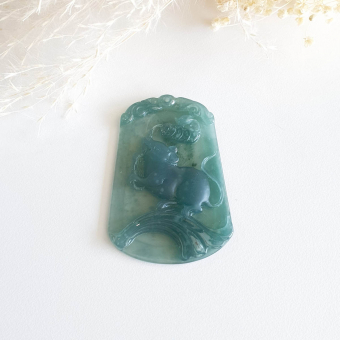Highly Translucent Bluish Green Jadeite "Mouse of Wealth" Pendant (JAM000387)