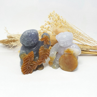 [Very Rare] Translucent Icy Brilliant Lavender with Orange Jadeite “Prosperity Children” (JAM000855)